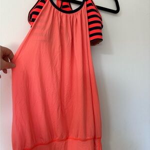 Lululemon no limits tank /bra size 6